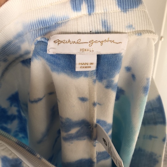 Spiritual Gangster tie-dye, yoga set - Picture 7 of 7